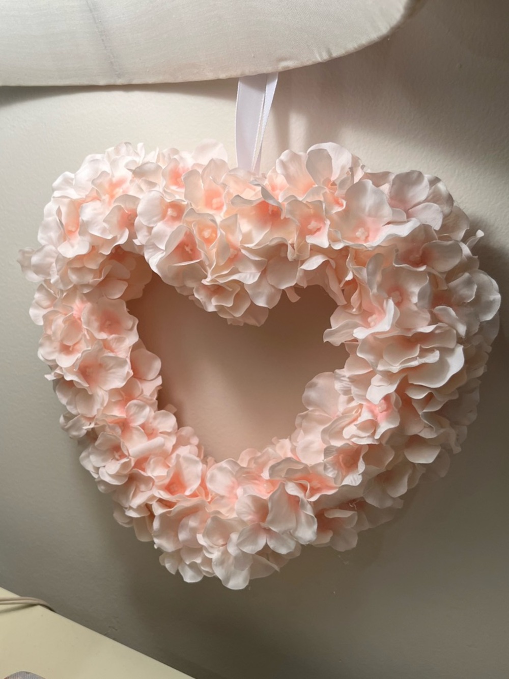 Heart-Shaped Floral Hydrangea Wreath in Pink - Picture 2 of 5